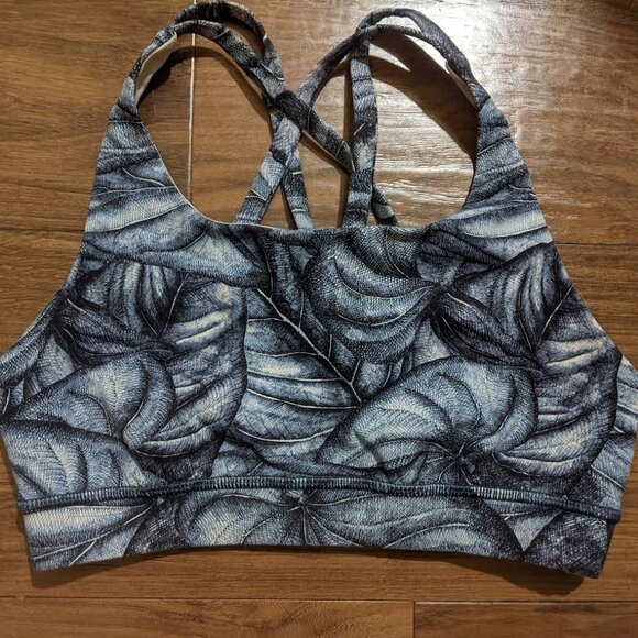Lululemon - Energy Bra Nulux W2ADYS | Mini Concrete Jungle Alpine White Multi: 4 - Picture 14 of 15